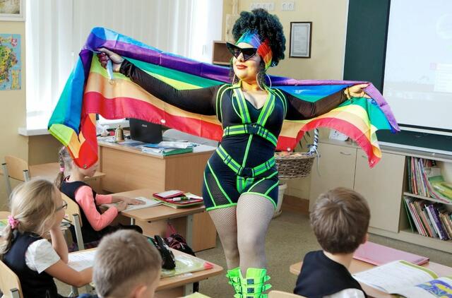 Gyvenimo įgūdžiai mokys lietuvius būti žydų, afrikiečių ir kiniečių rabais